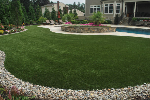 Artificial grass lawn in Kennewick